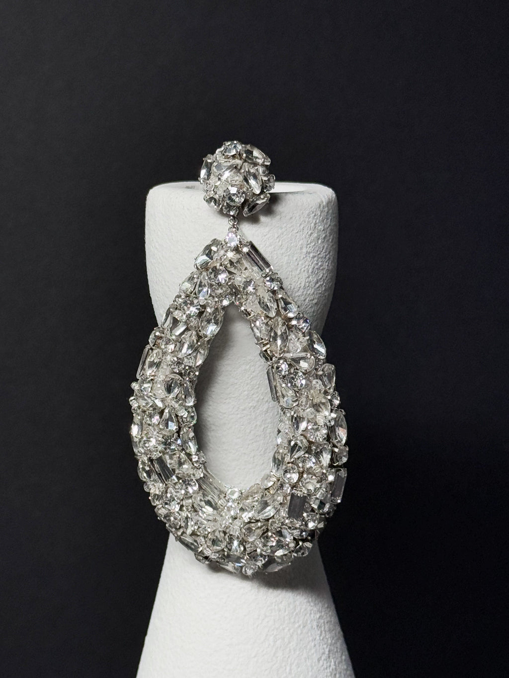 Deepa Gurnani Ohrschmuck