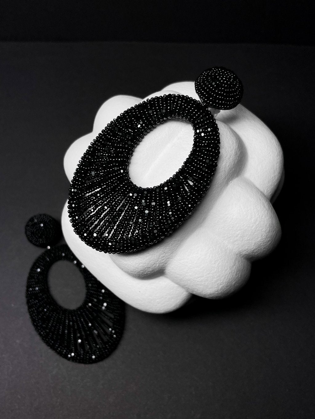 Deepa Gurnani Ohrschmuck