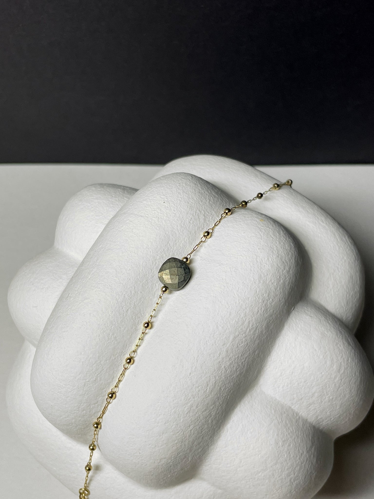 Armband aus Edelstahl mit Pyrit