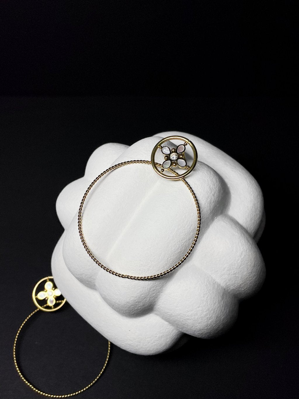 Edelstahl Ohrschmuck mit Perlmutt