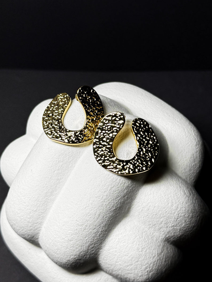 Ohrschmuck aus vergoldetem Edelstahl