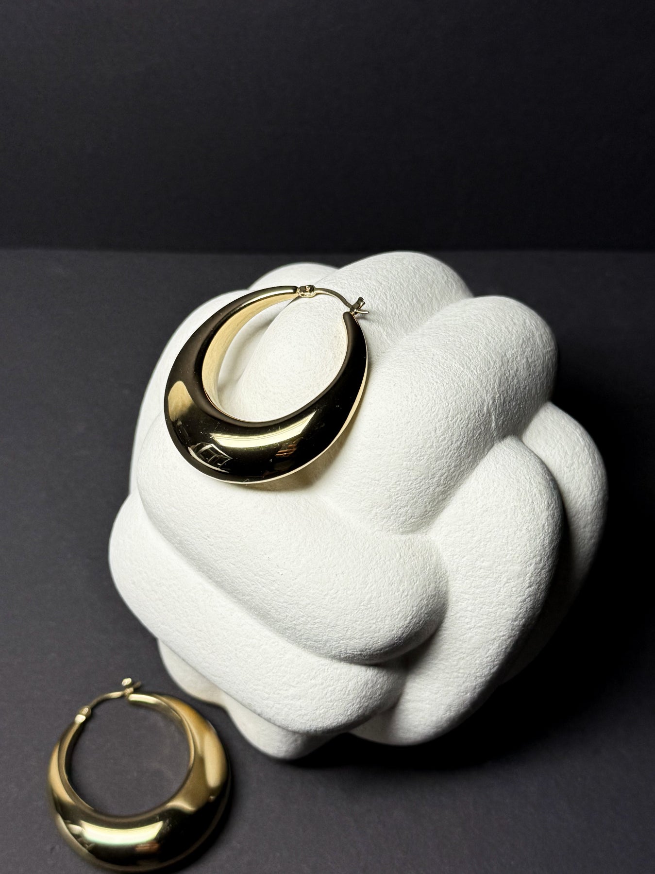 Ohrschmuck aus vergoldetem Edelstahl