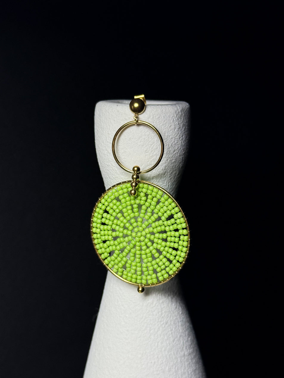 Ohrschmuck mit grünen Perlen