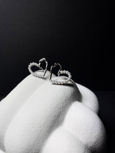 Edelstahl Ohrschmuck mit Herzmotiv