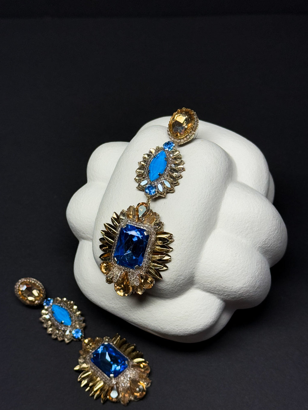 Deepa Gurnani Ohrschmuck 