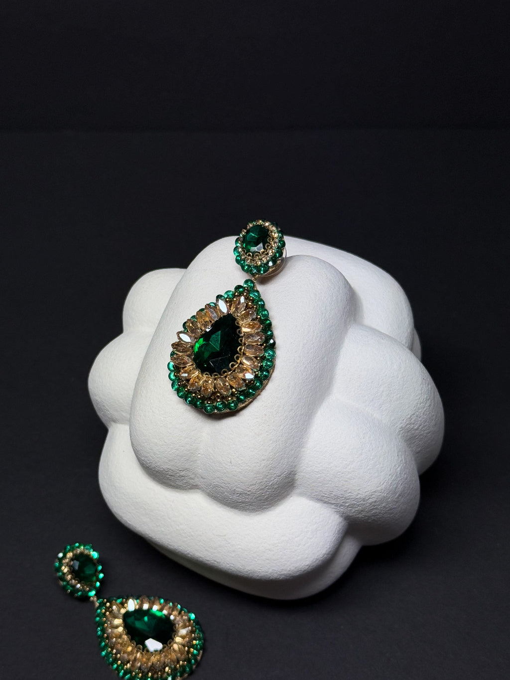 Deepa Gurnani Ohrschmuck 