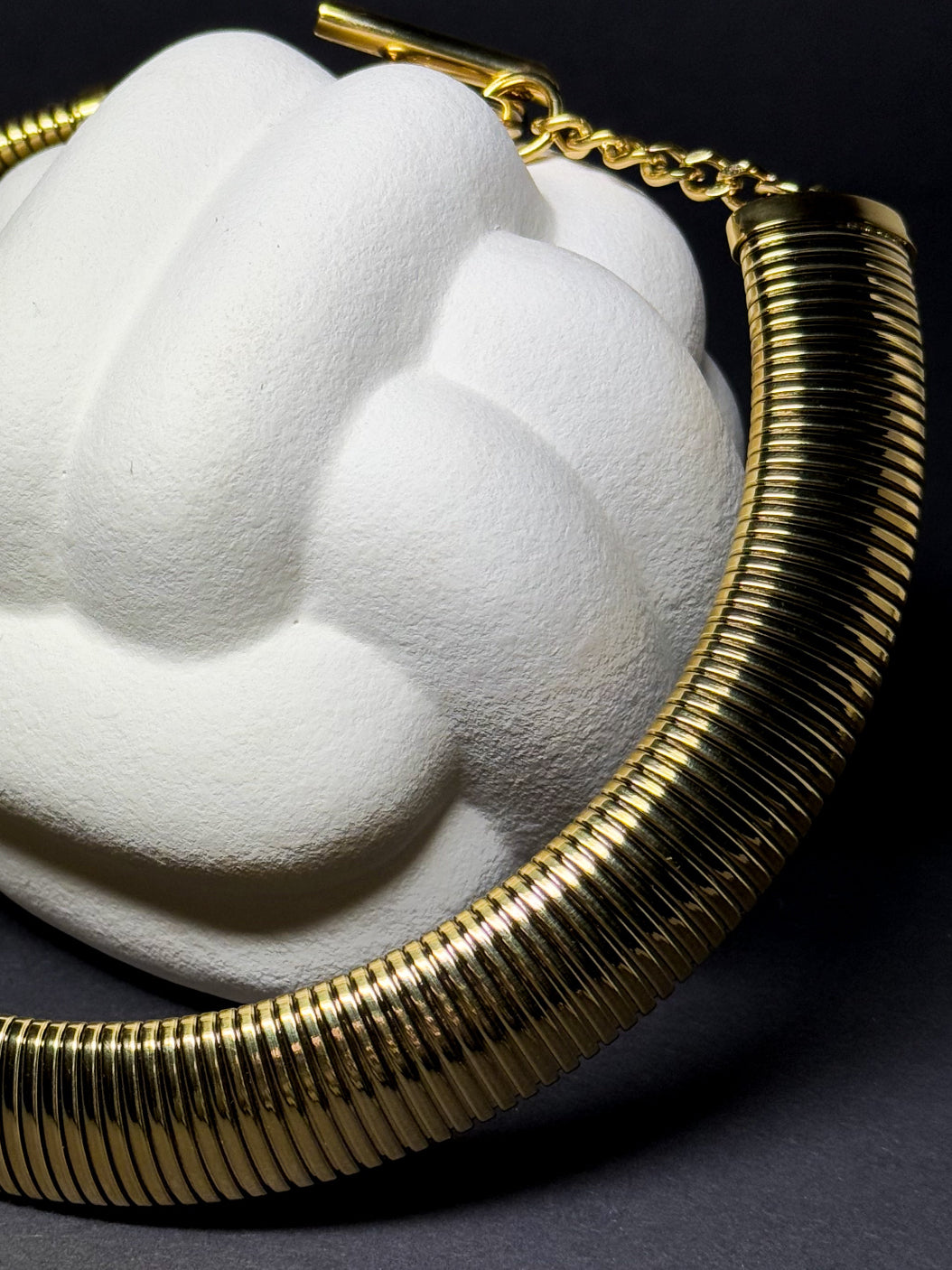 Collier aus vergoldetem Edelstahl