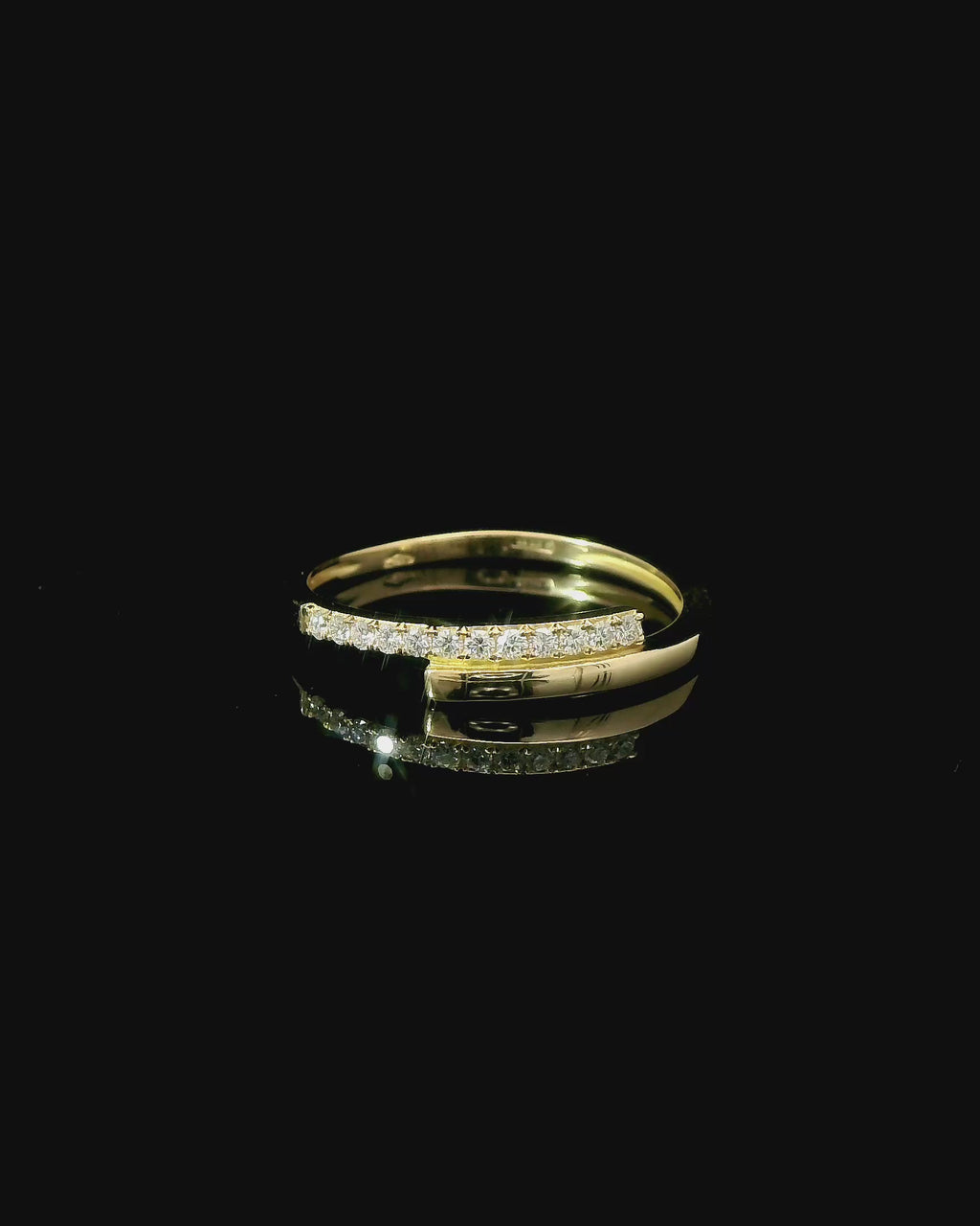 Diamantring in Gelbgold