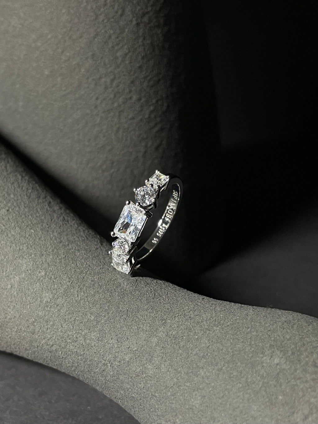 "Ivrea White" Ring